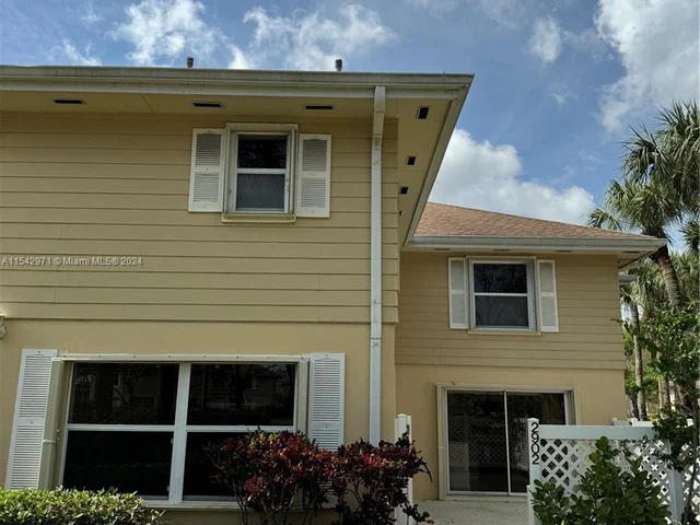 2902 Foxboro Ct # 2902, Boynton Beach FL 33436