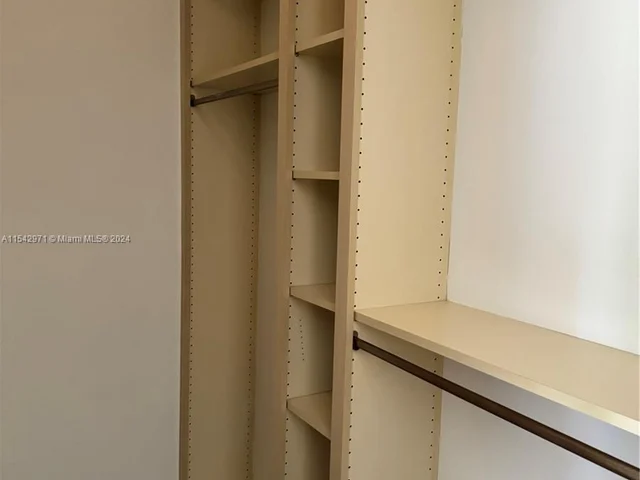 2902 Foxboro Ct # 2902, Boynton Beach FL 33436