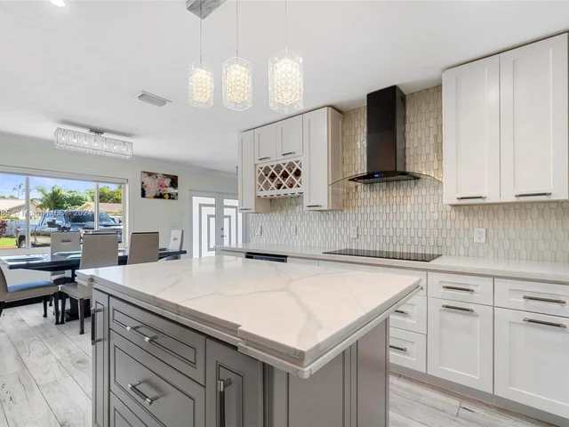 1501 NW 64th Ave, Margate FL 33063