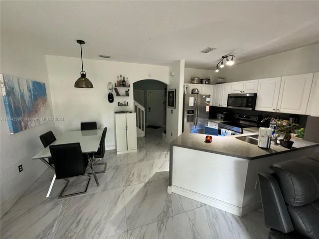 6411 Catalina Ln # 0, Tamarac FL 33321