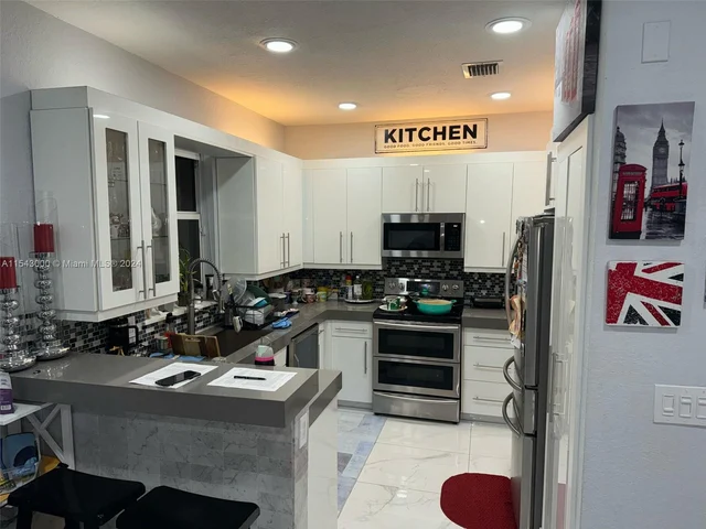 847 SW 154th Path, Miami FL 33194