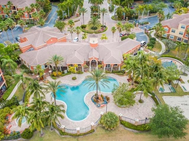 4404 SW 160 th AV # 832, Miramar FL 33027