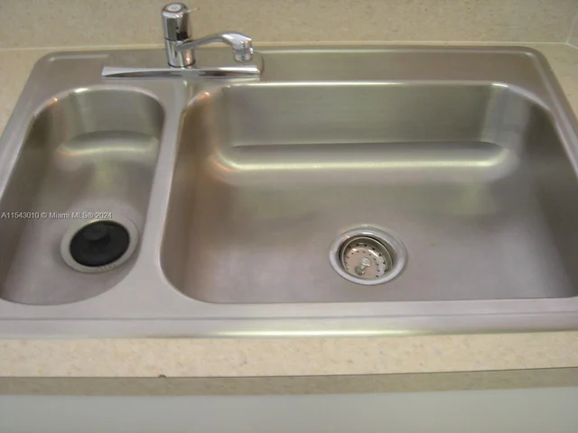 4404 SW 160 th AV # 832, Miramar FL 33027