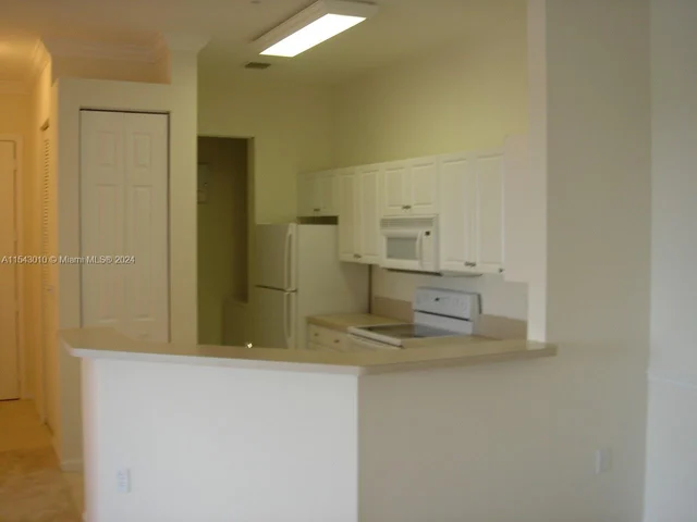 4404 SW 160 th AV # 832, Miramar FL 33027