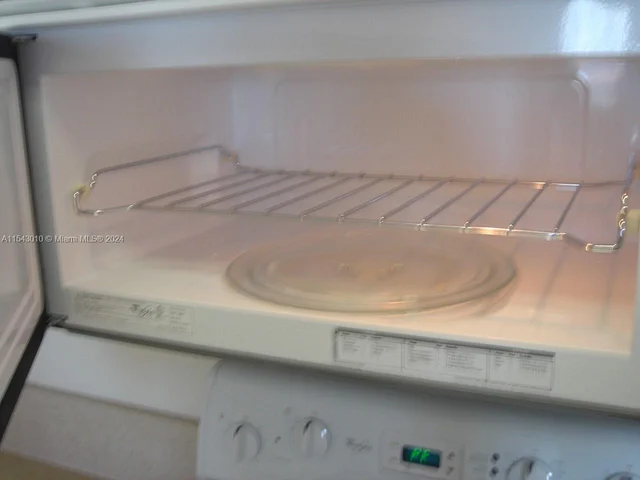 4404 SW 160 th AV # 832, Miramar FL 33027