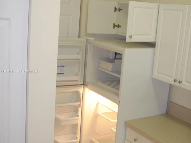 4404 SW 160 th AV # 832, Miramar FL 33027