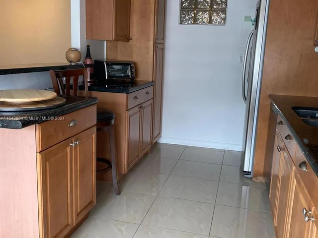 18061 Biscayne Blvd # 1701, Aventura FL 33160