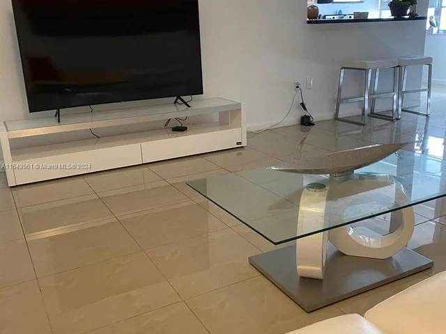 18061 Biscayne Blvd # 1701, Aventura FL 33160