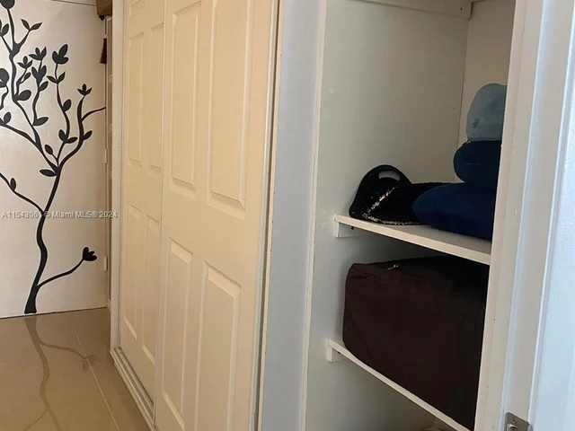 18061 Biscayne Blvd # 1701, Aventura FL 33160