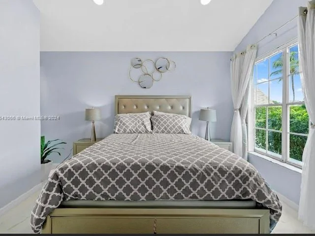 2002 Lake Breeze Ct, Wellington FL 33414