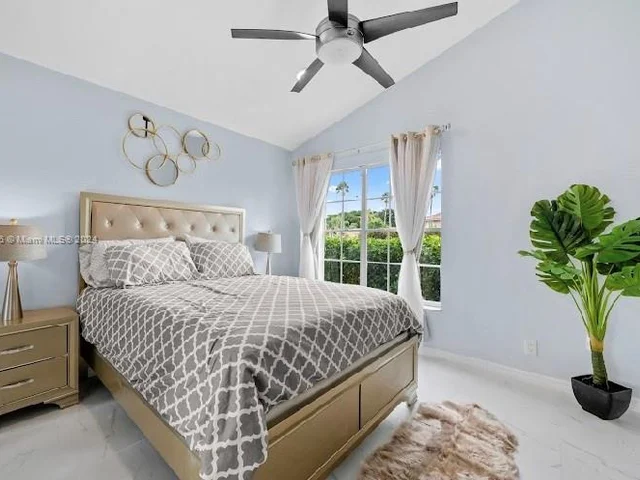 2002 Lake Breeze Ct, Wellington FL 33414