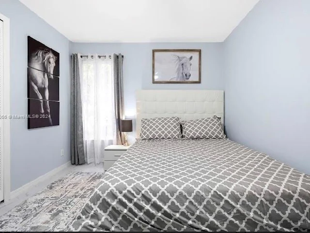 2002 Lake Breeze Ct, Wellington FL 33414