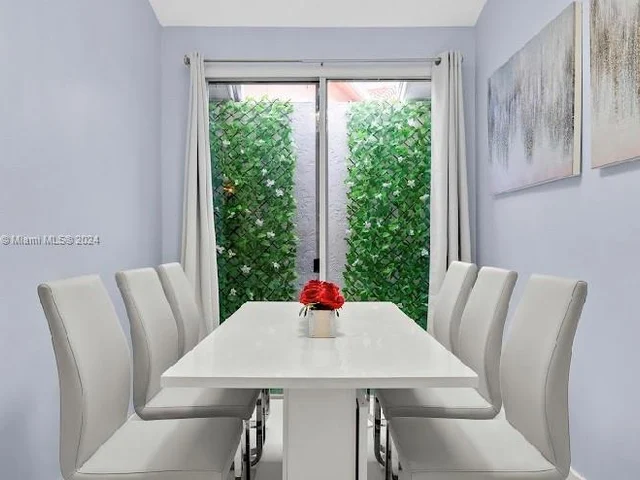 2002 Lake Breeze Ct, Wellington FL 33414