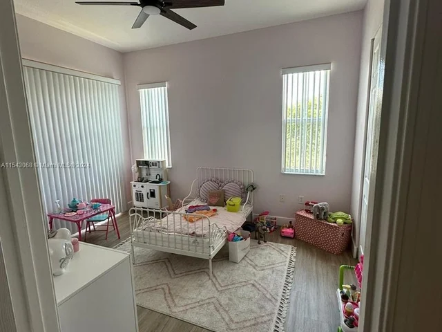 4702 SW 160 # 331, Miramar FL 33027