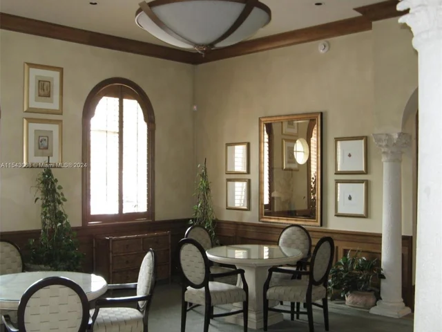 4702 SW 160 # 331, Miramar FL 33027