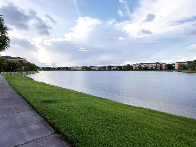 4702 SW 160 # 331, Miramar FL 33027