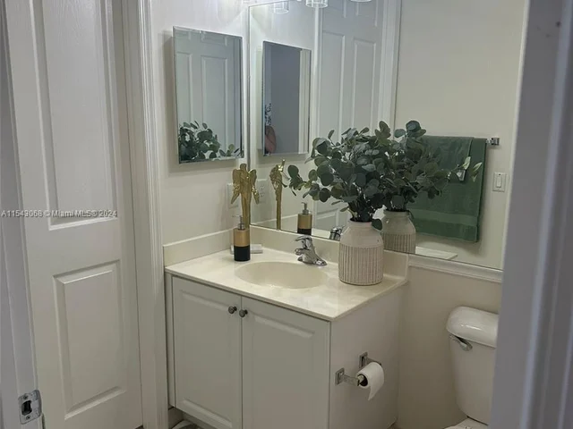 4702 SW 160 # 331, Miramar FL 33027