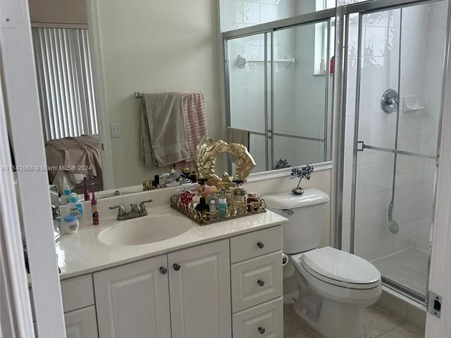 4702 SW 160 # 331, Miramar FL 33027