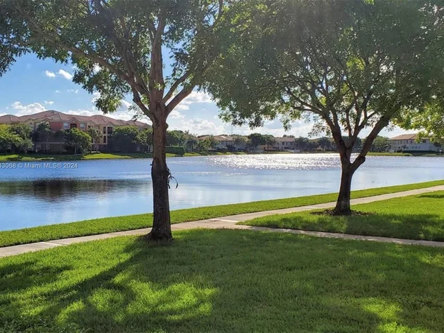 4702 SW 160 # 331, Miramar FL 33027