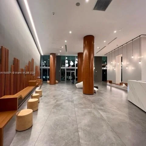 350 S Miami Ave # 3913, Miami FL 33130