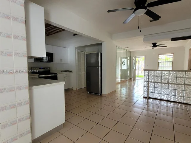 5973 SW 41st St # 0, Miami FL 33155