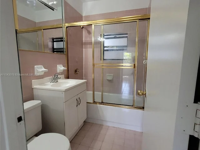 5973 SW 41st St # 0, Miami FL 33155