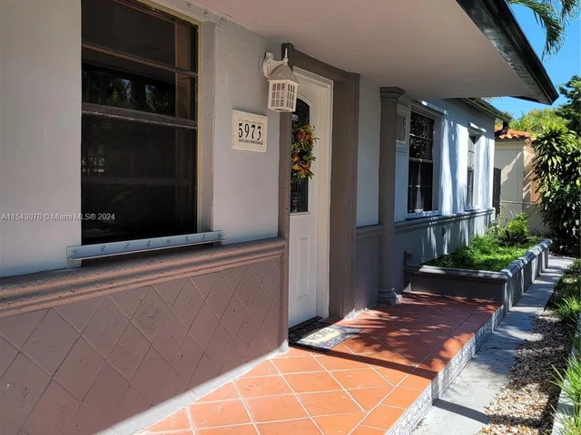 5973 SW 41st St # 0, Miami FL 33155