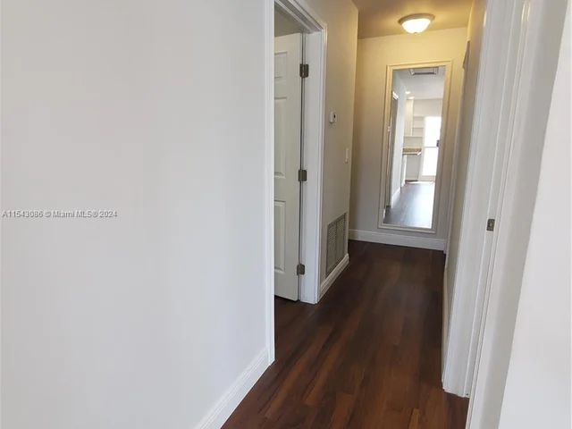 2407 Scott St # 2, Hollywood FL 33020