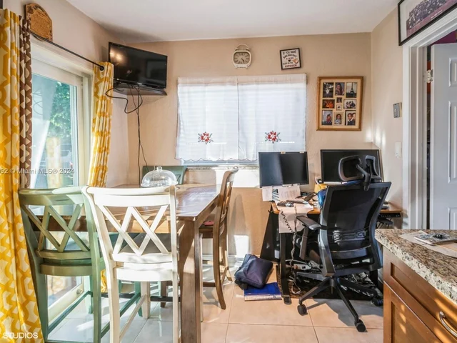 6109 NW 72nd Avenue, Tamarac FL 33321