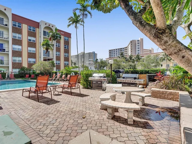 400 N Riverside Dr # 303, Pompano Beach FL 33062