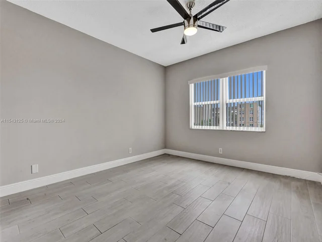 400 N Riverside Dr # 303, Pompano Beach FL 33062