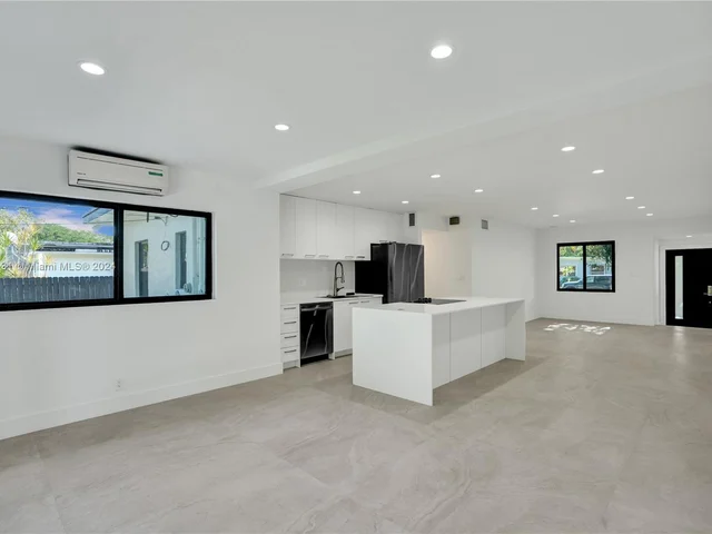 5991 SW 45th ST, Miami FL 33155