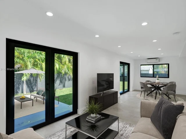 5991 SW 45th ST, Miami FL 33155