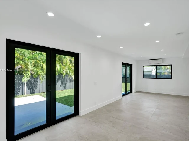 5991 SW 45th ST, Miami FL 33155