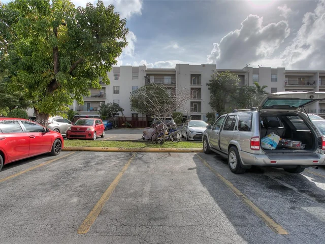 5665 W 20th Ave # 301, Hialeah FL 33012