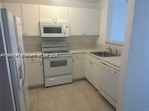 10 Aragon Ave # 1001, Coral Gables FL 33134