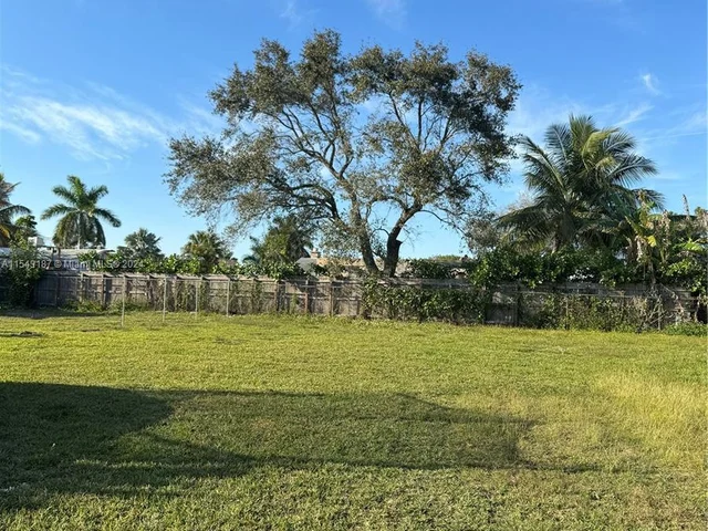 1415 NW 19th St # 1, Homestead FL 33030