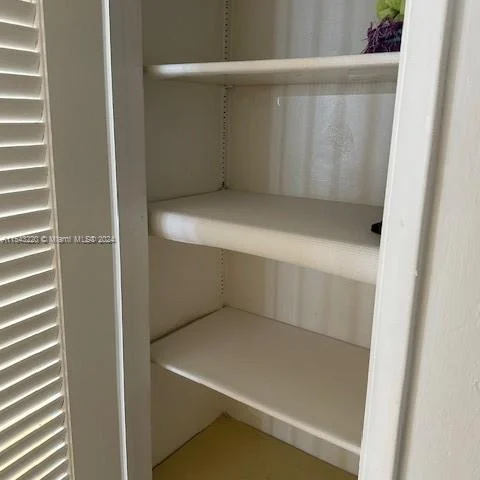 4010 Galt Ocean Dr # 716, Fort Lauderdale FL 33308