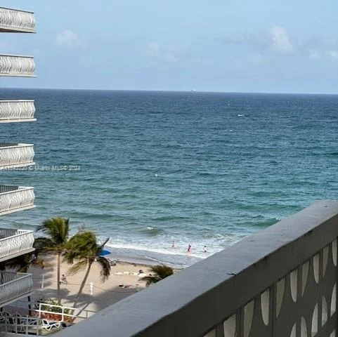 4010 Galt Ocean Dr # 716, Fort Lauderdale FL 33308