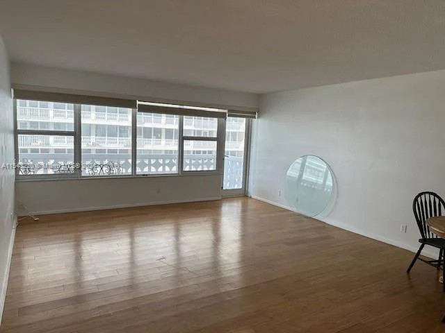 4010 Galt Ocean Dr # 716, Fort Lauderdale FL 33308