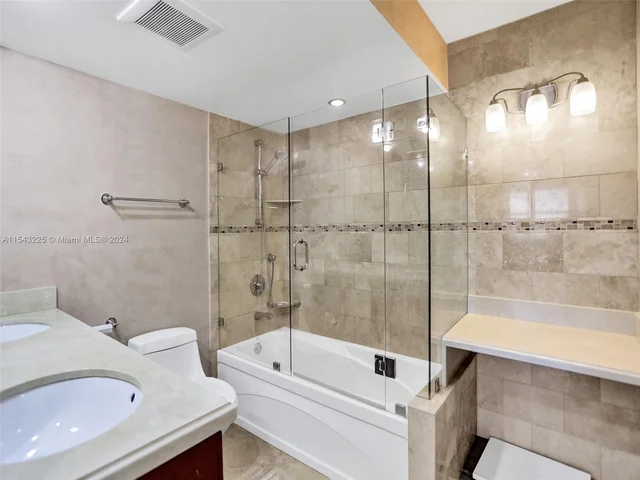 251 174th St # 2220, Sunny Isles Beach FL 33160