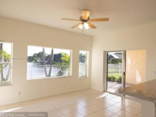 6292 NW 40th Ave, Coconut Creek FL 33073