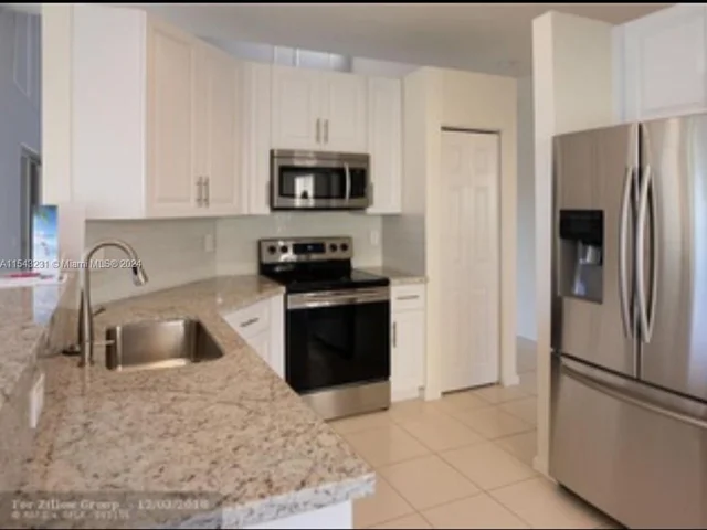 6292 NW 40th Ave, Coconut Creek FL 33073