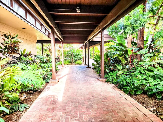 10750 SW 128th Ave, Miami FL 33186