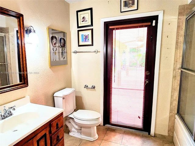 10750 SW 128th Ave, Miami FL 33186