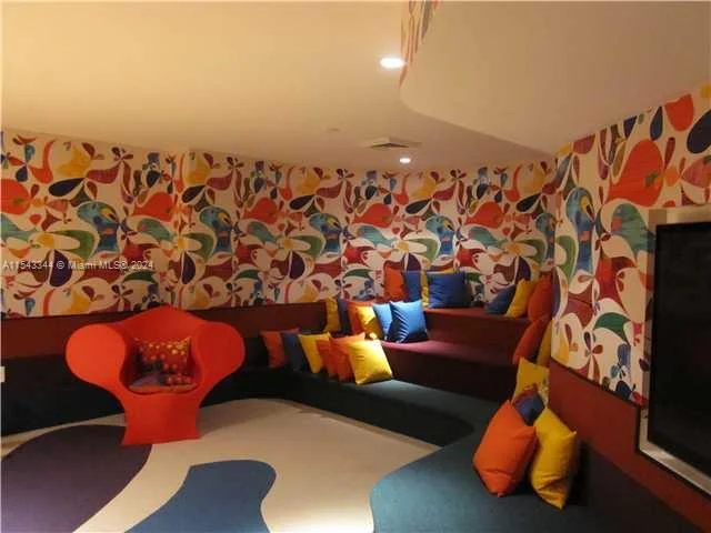 2020 N Bayshore Dr # 3705, Miami FL 33137