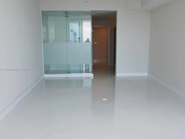 2020 N Bayshore Dr # 3705, Miami FL 33137