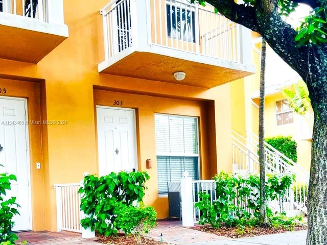 303 SW 13th Ter # 303, Fort Lauderdale FL 33312