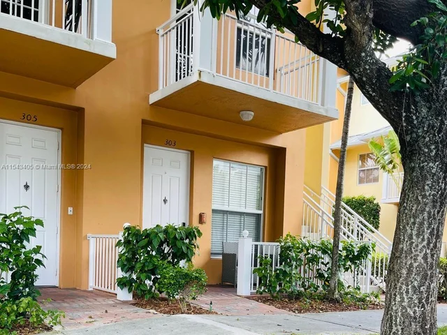 303 SW 13th Ter # 303, Fort Lauderdale FL 33312