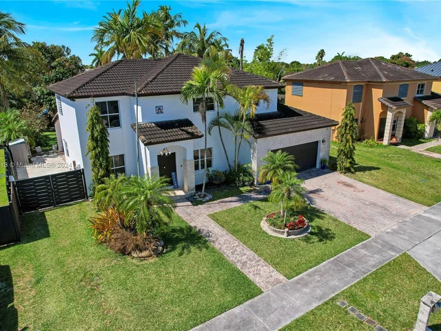 18044 SW 152nd place, Miami FL 33187